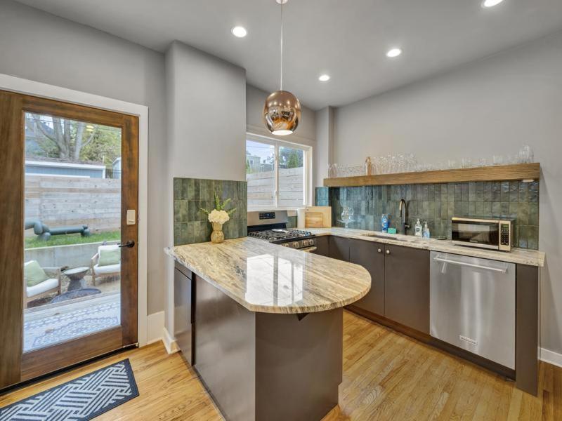 Holiday home Modern 3br Cozy & Pet-friendly Retreat
