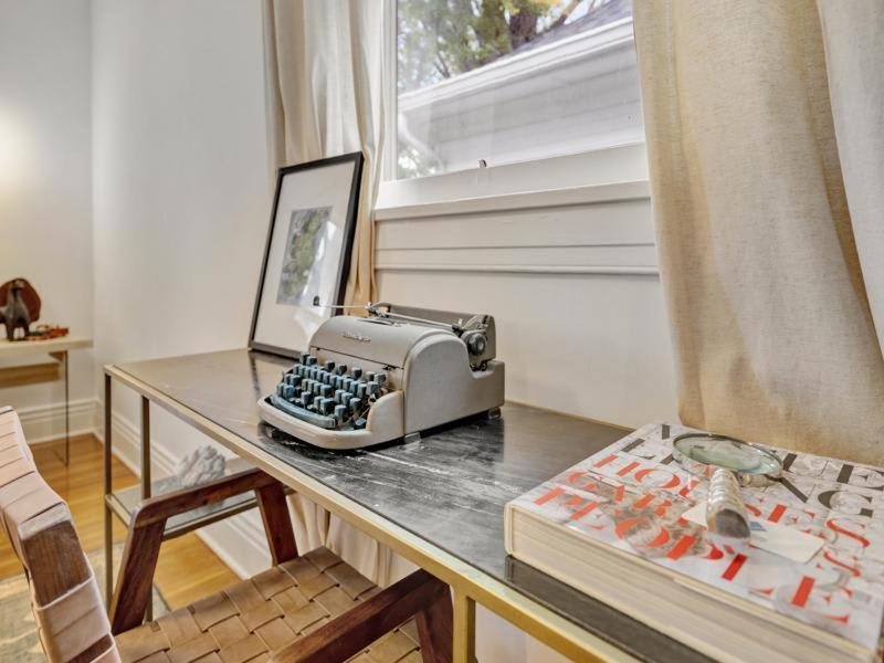 Modern 3br Cozy & Pet-friendly Retreat Holiday home *